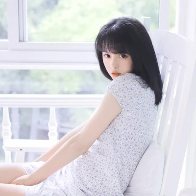 伴游女生白露晞的资料