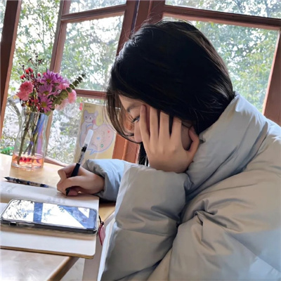 伴游女生江墨染的资料