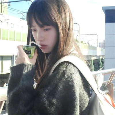 伴游女生林清荷的资料