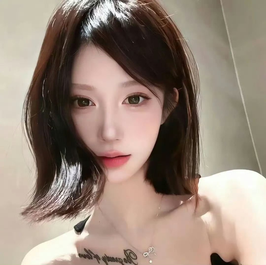 伴游女生高小颜的资料