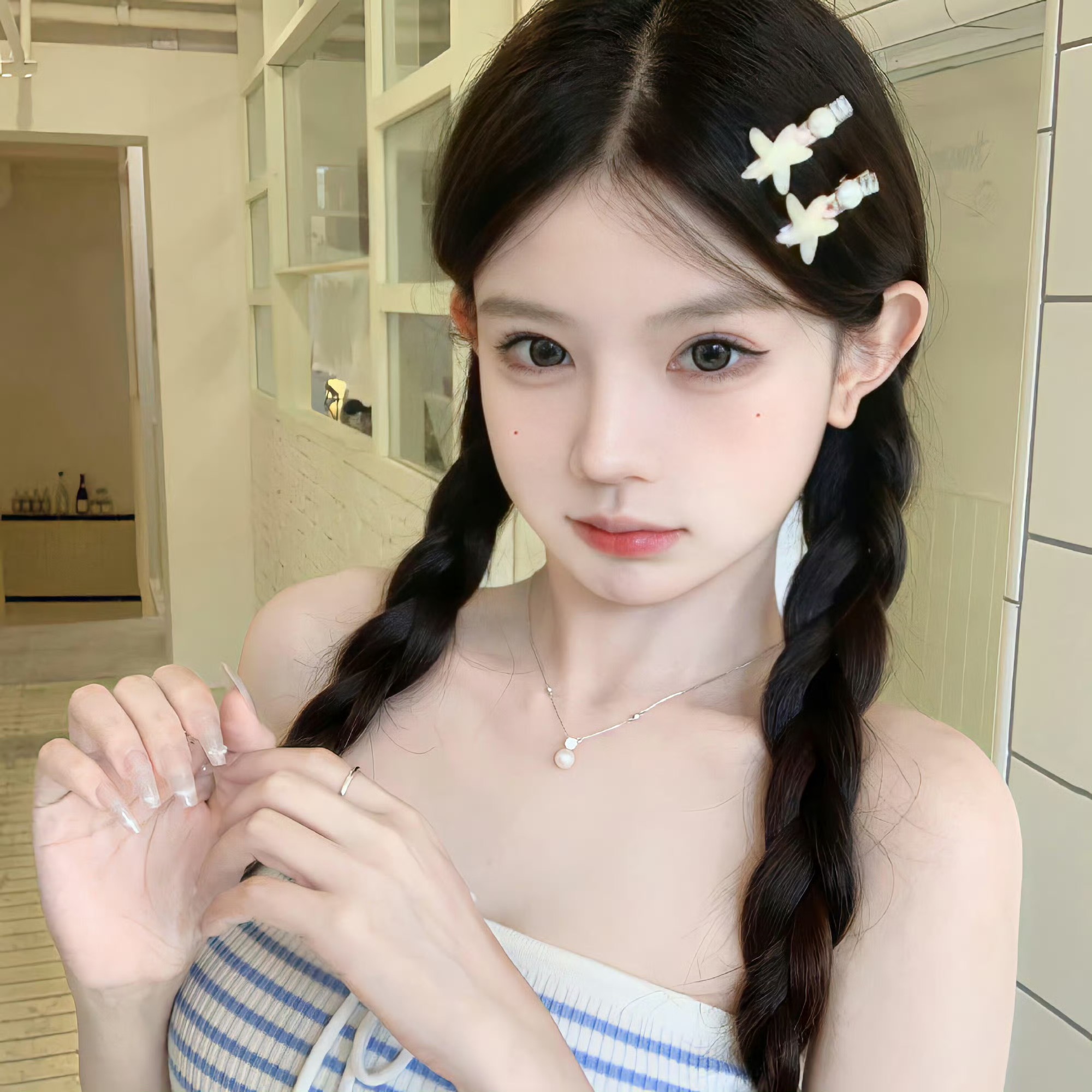 伴游女生顾娴的资料