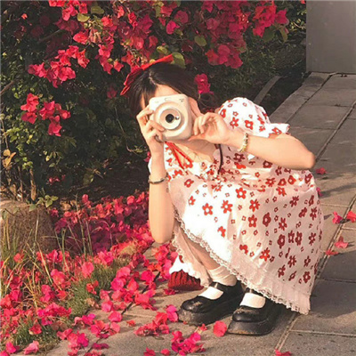 伴游女生王尔竹的资料
