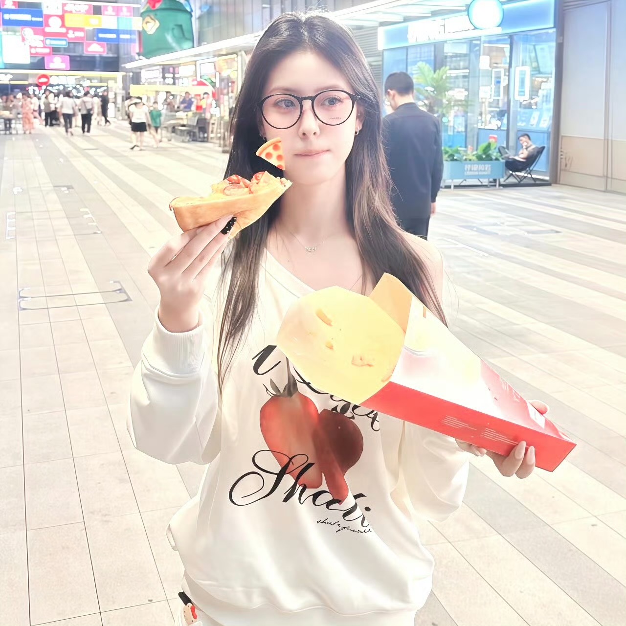 伴游女生 | Lily的资料