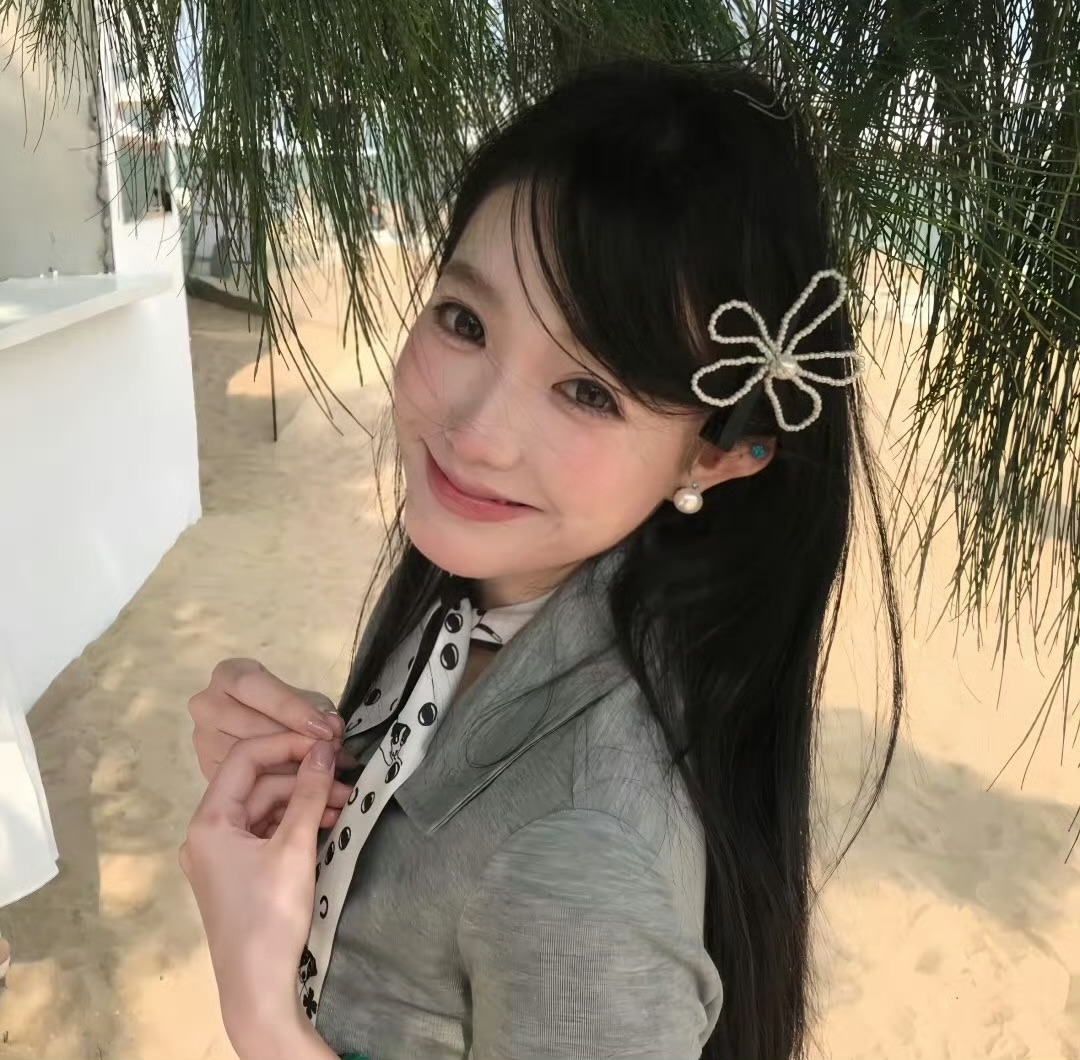 伴游女生 | Bright的资料