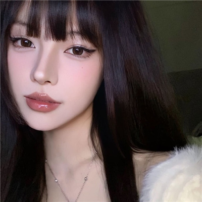 伴游女生项胤雅 的资料