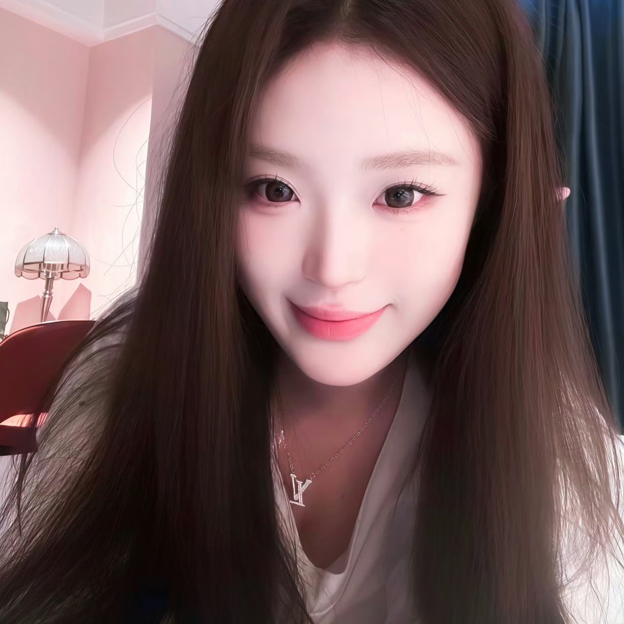 伴游女生检思怡的资料