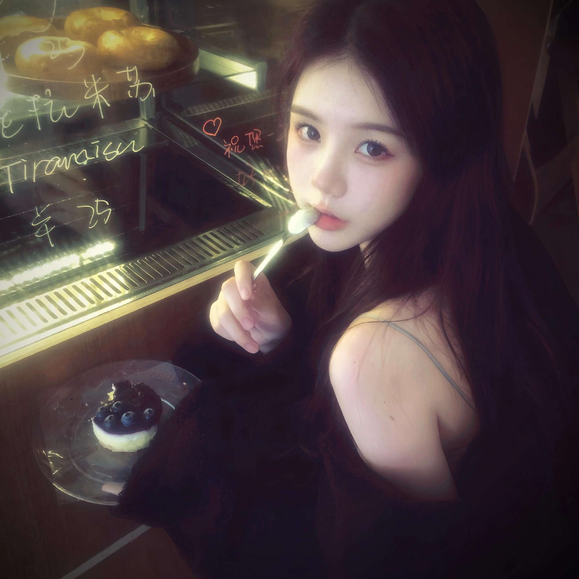 伴游女生林雪晴的资料