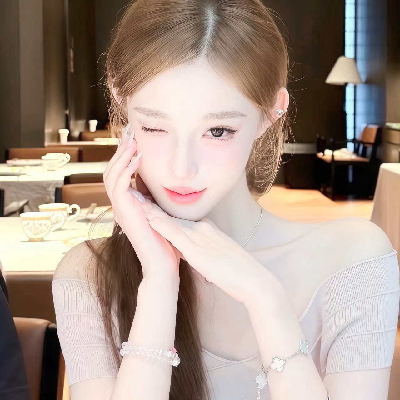 伴游女生陈嘉月的资料