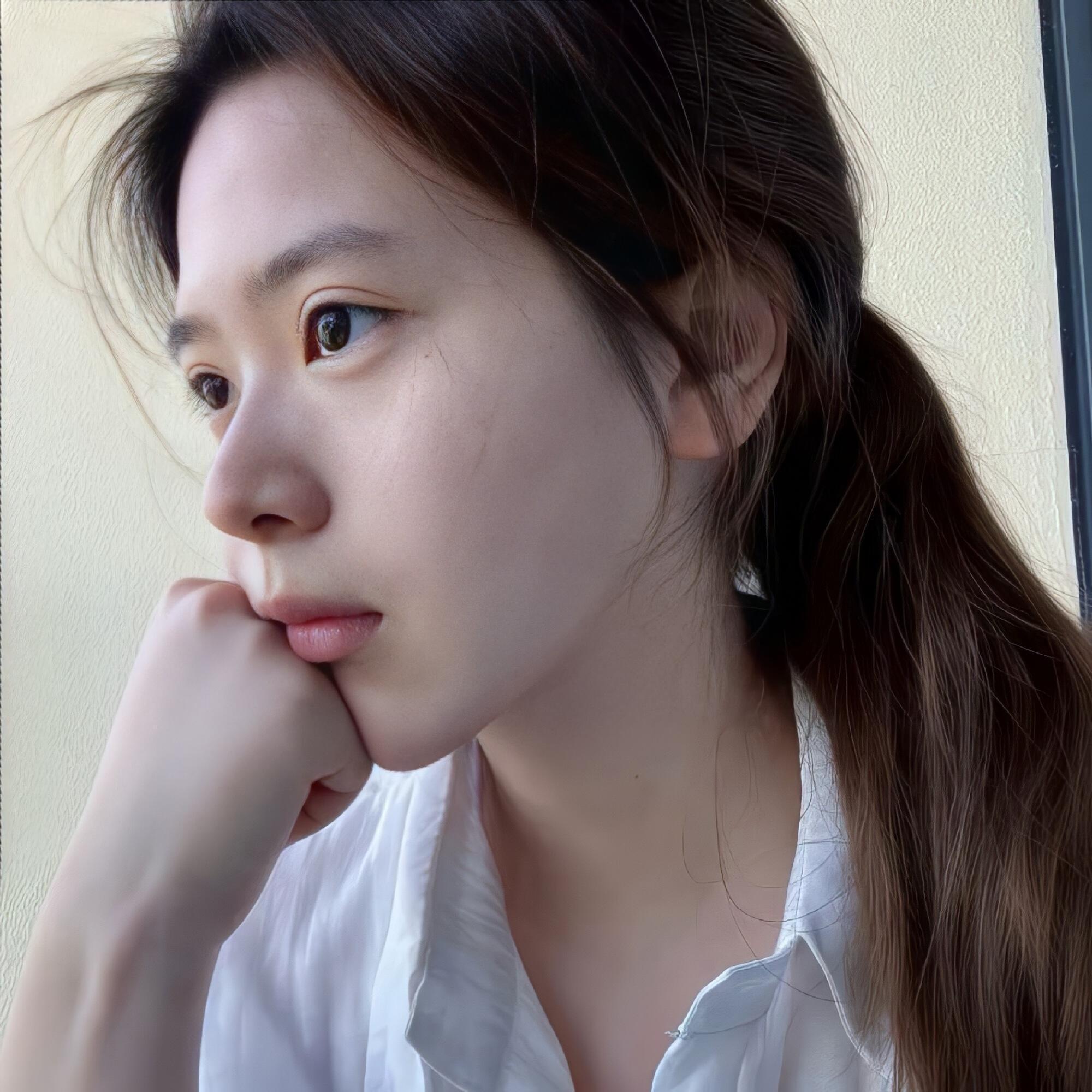 伴游女生焦菱凡的资料