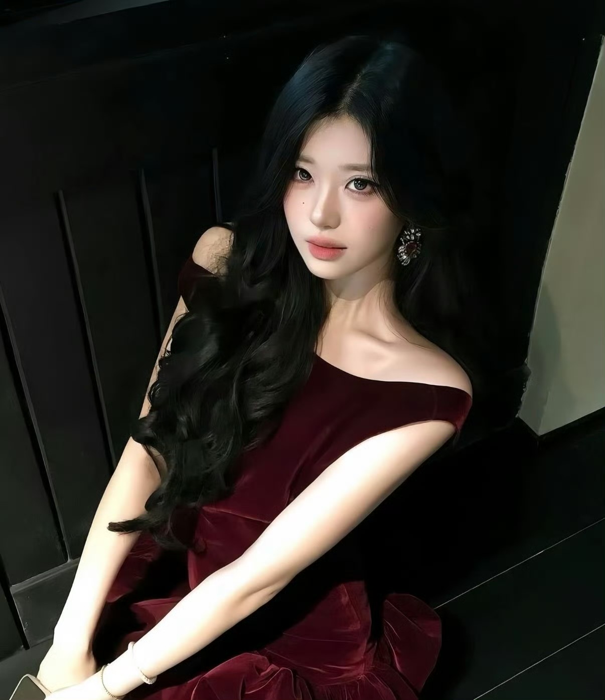 伴游女生竭姝美的资料