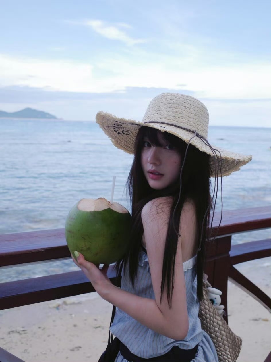 伴游女生春柏的资料