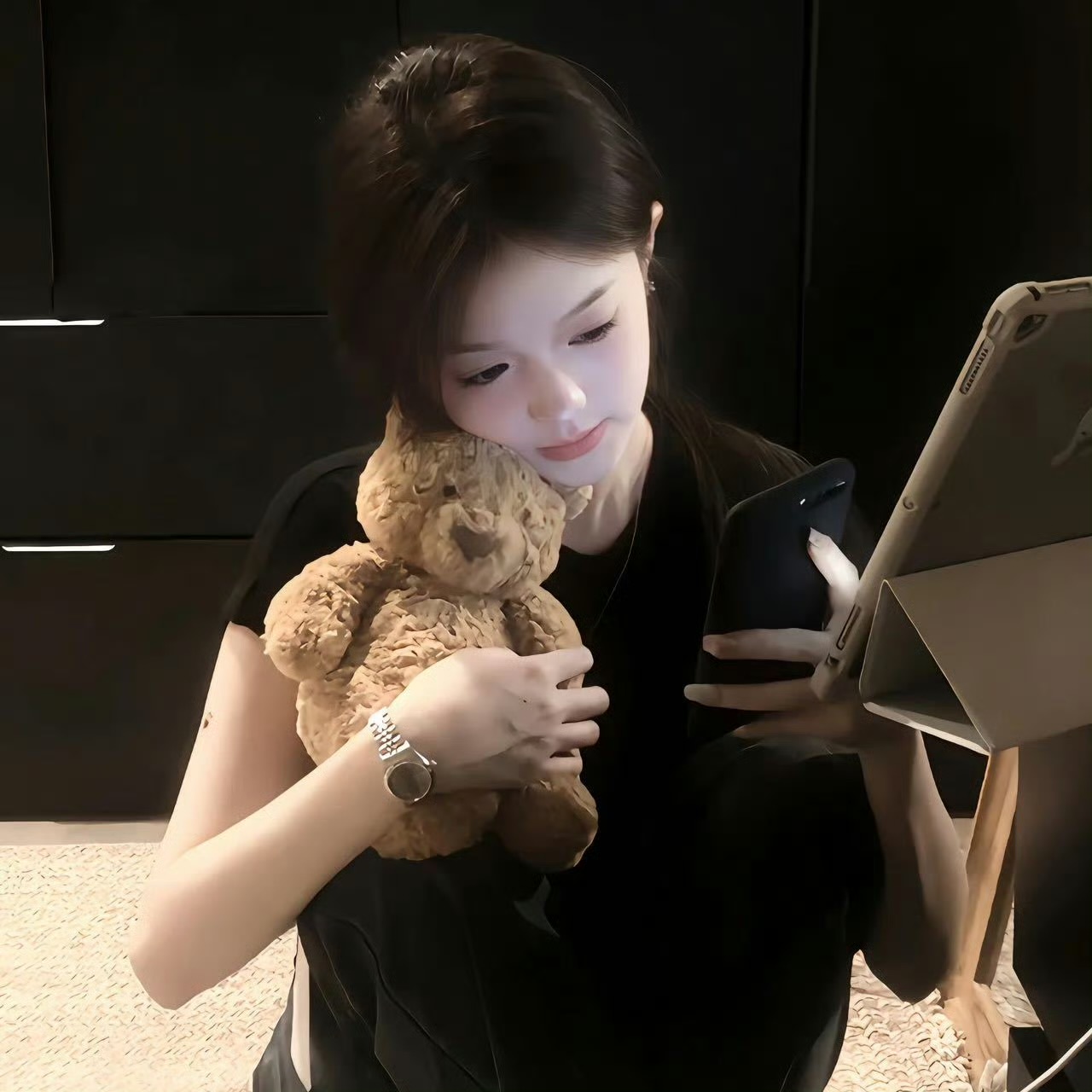 伴游女生李娜的资料