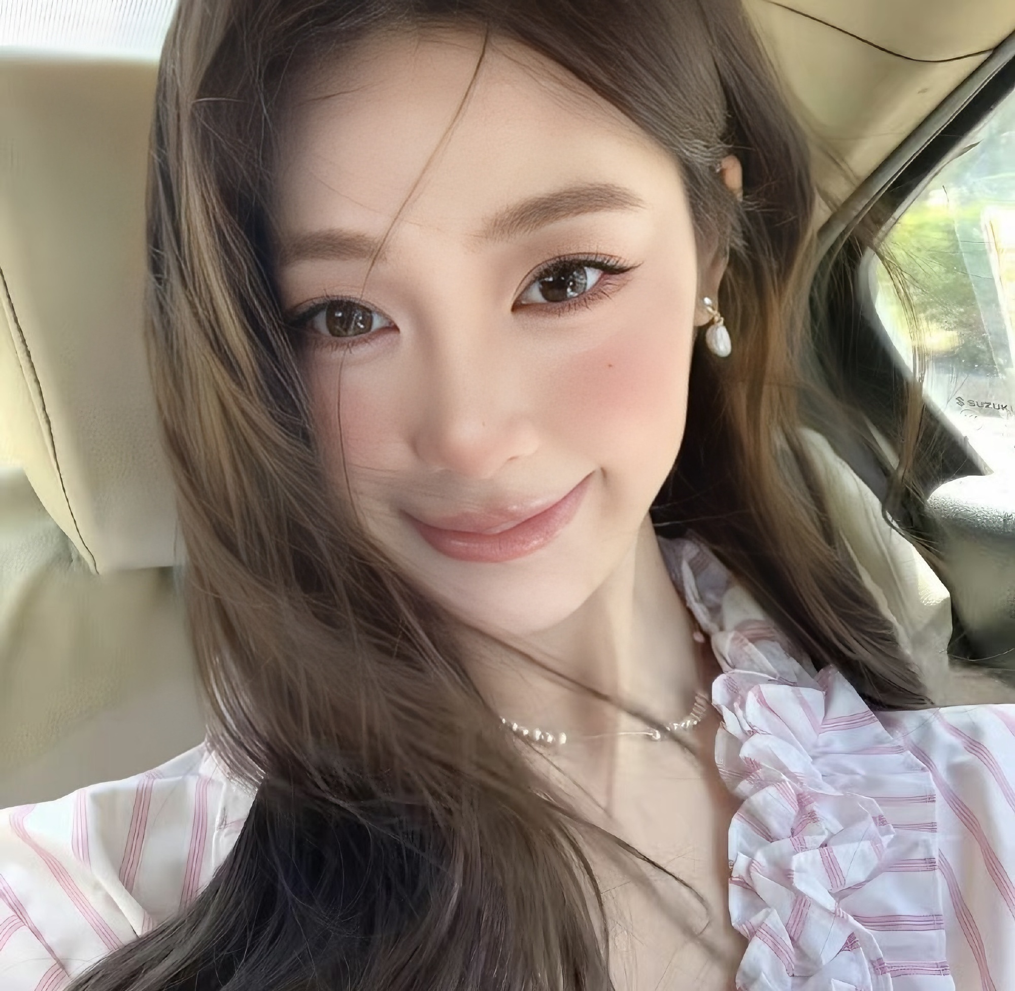 伴游女生洛宛亦的资料