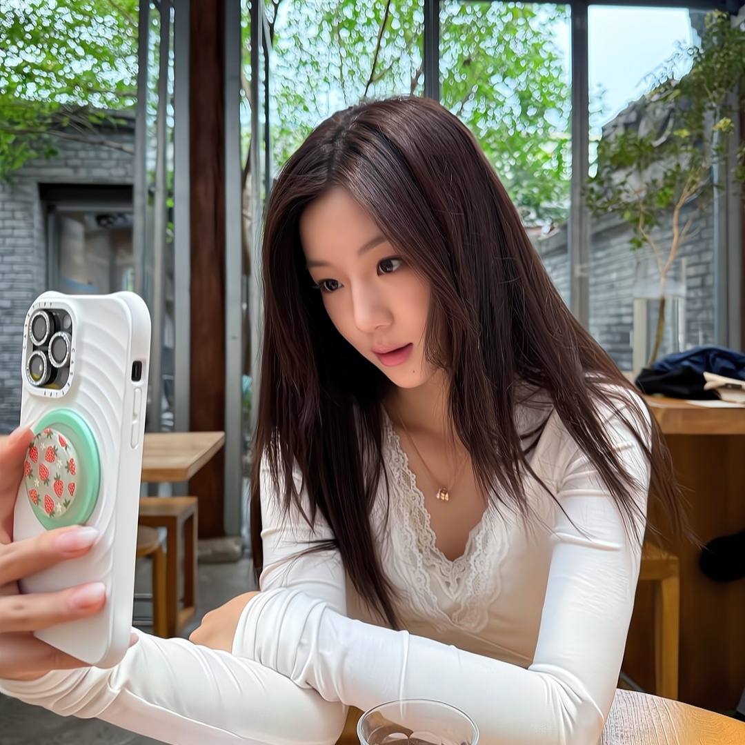 伴游女生周之桃的资料