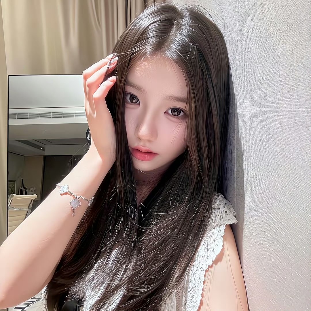 伴游女生Hamilton的资料