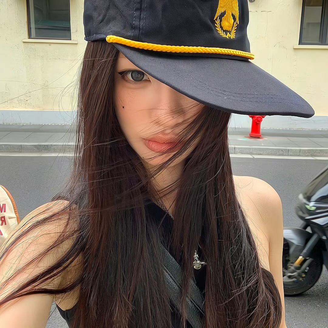 私人伴游女生Xaviera Maud的资料