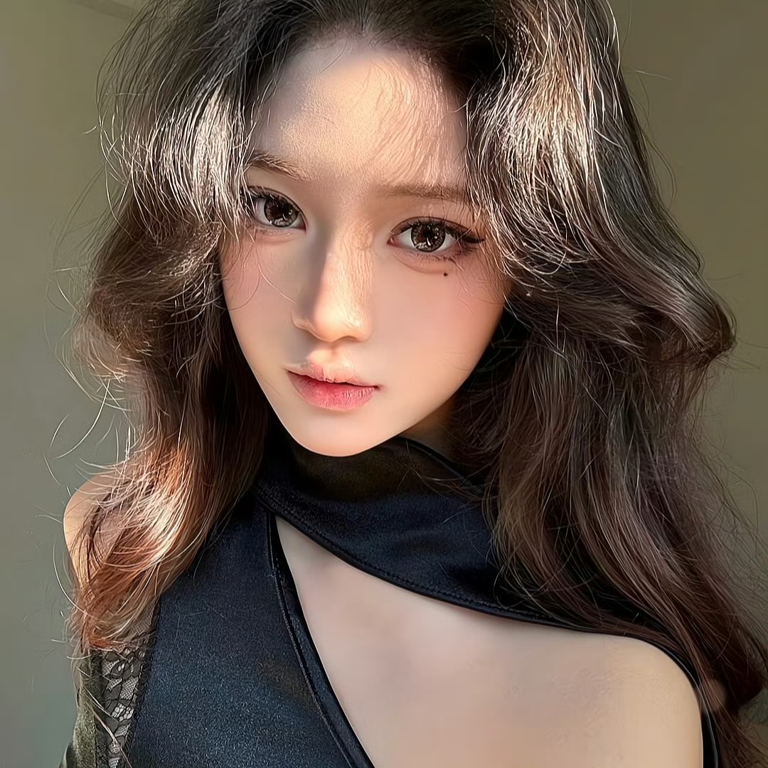 私人伴游女生雷静的资料