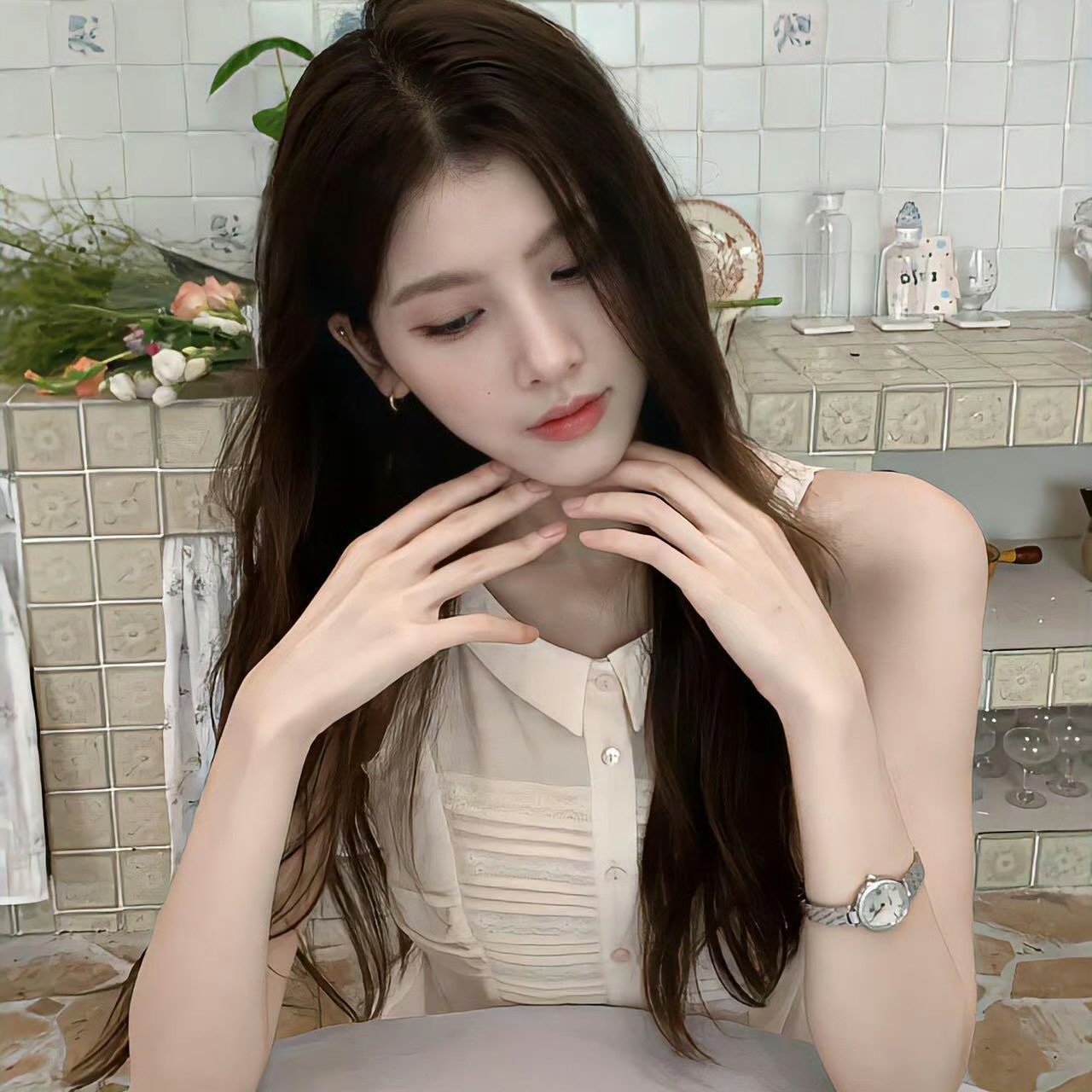 伴游女生蒋云丹的资料