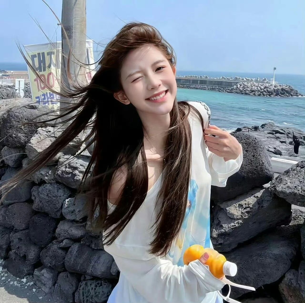 伴游女生熊美佳的资料