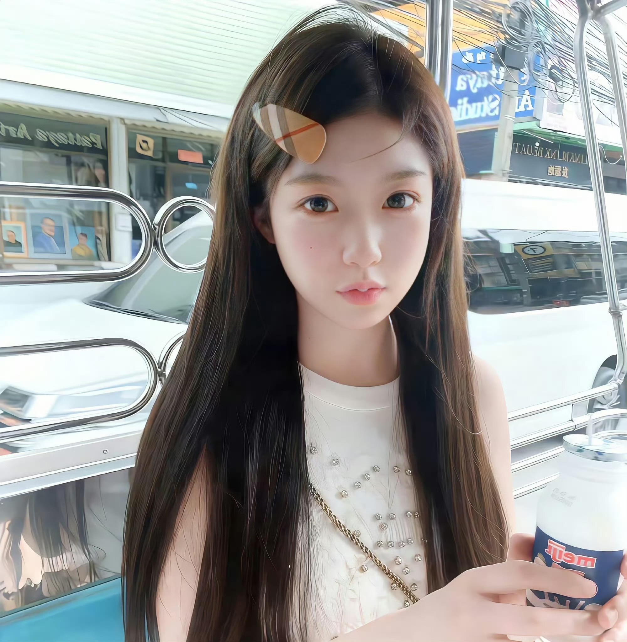 私人伴游女生郭娜的资料