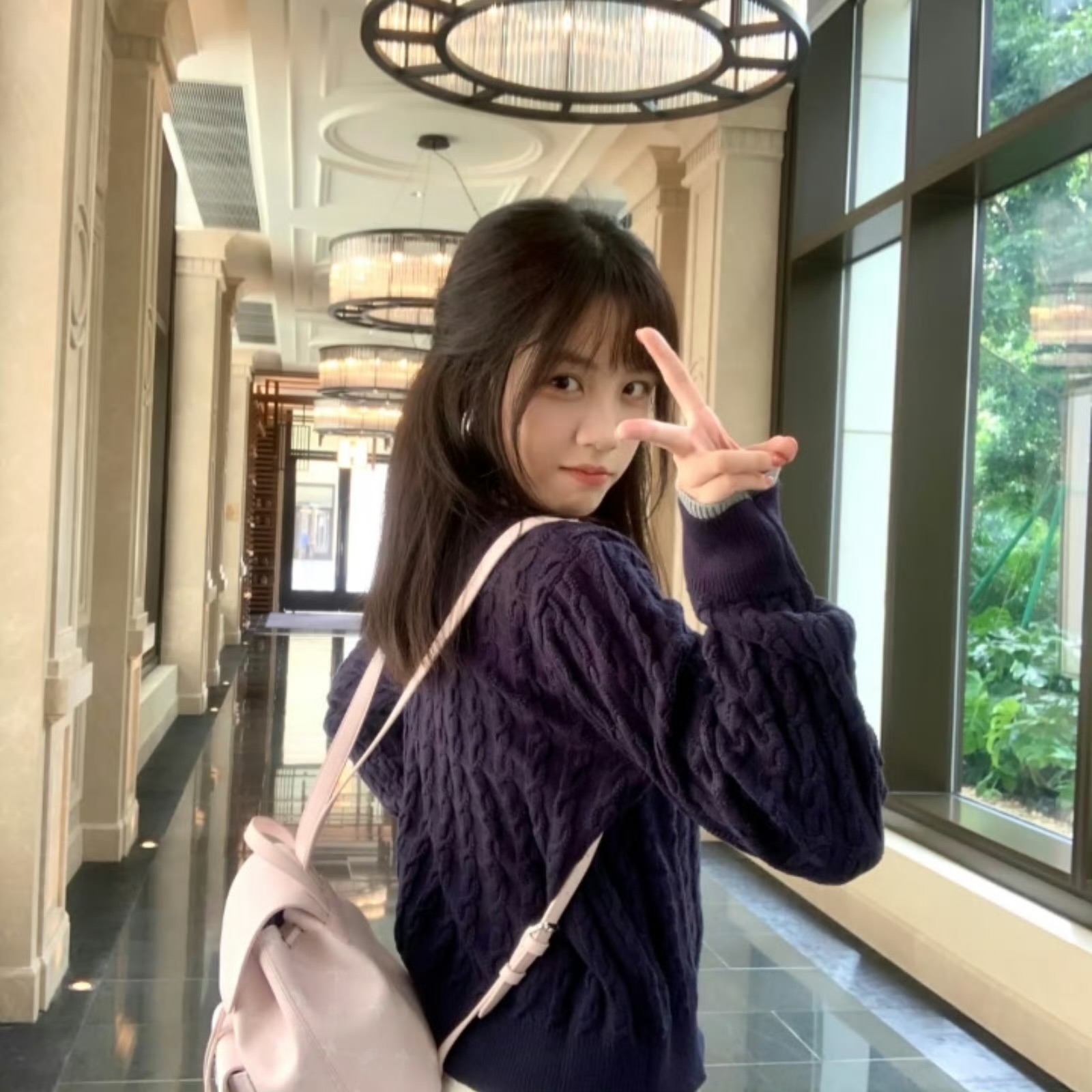 伴游女生唐果儿的资料