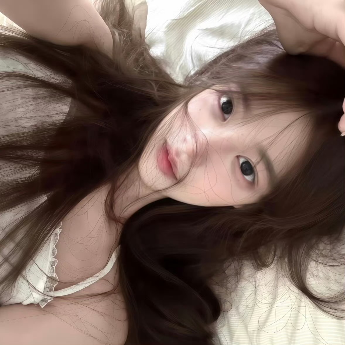 伴游女生林雪见的资料