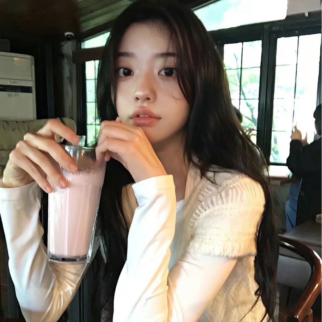 伴游女生王美娜的资料