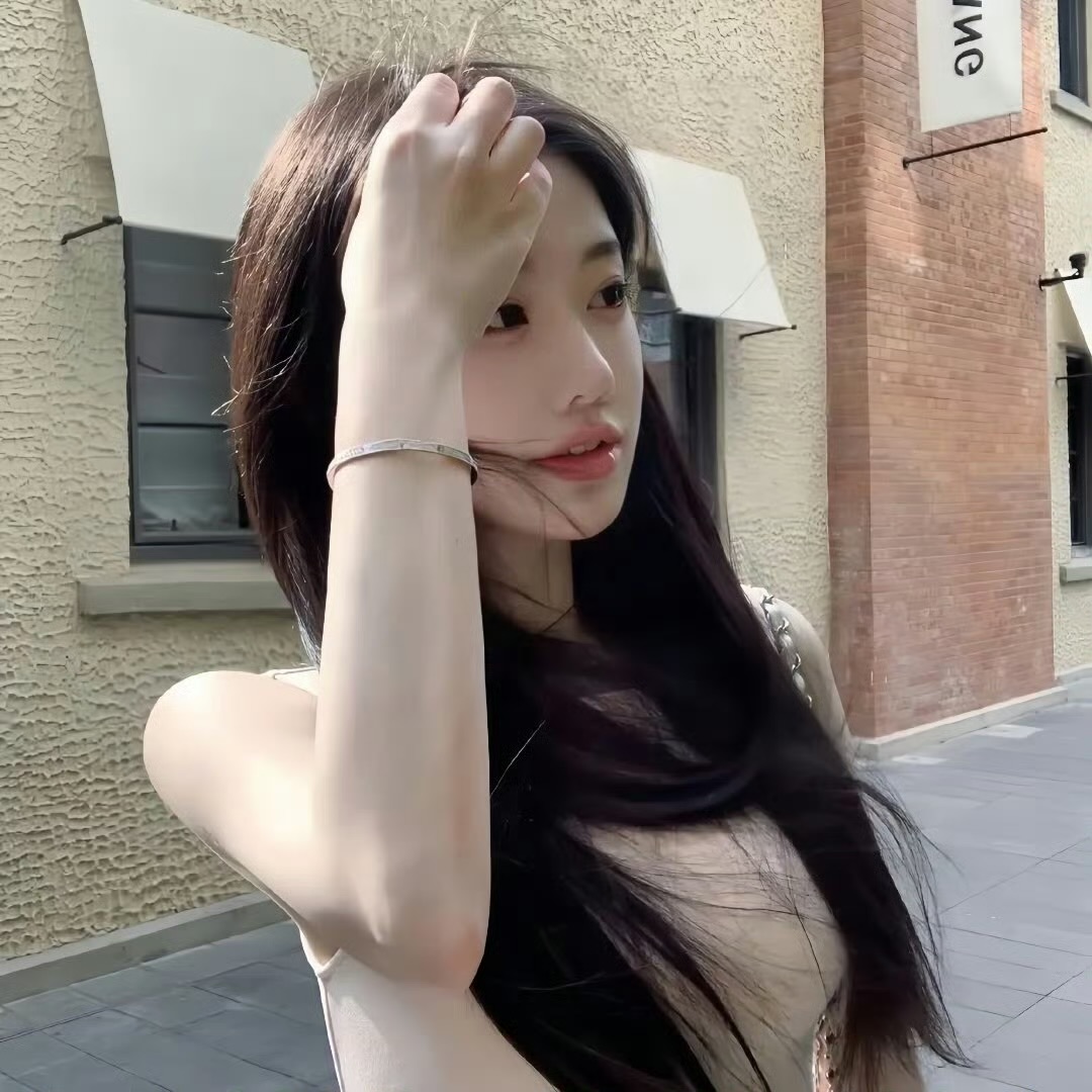 伴游女生苏墨的资料