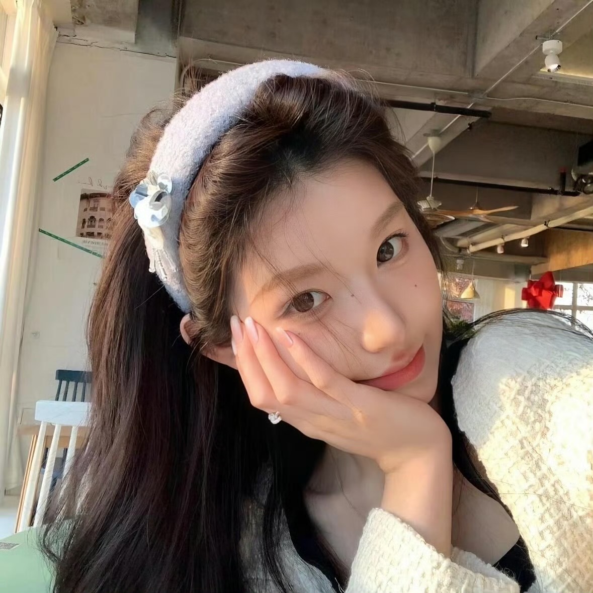 伴游女生夏辰的资料