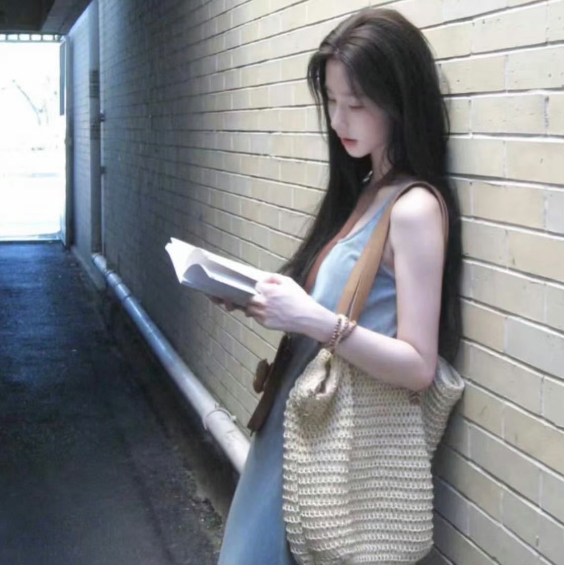 伴游女生阮烟的资料