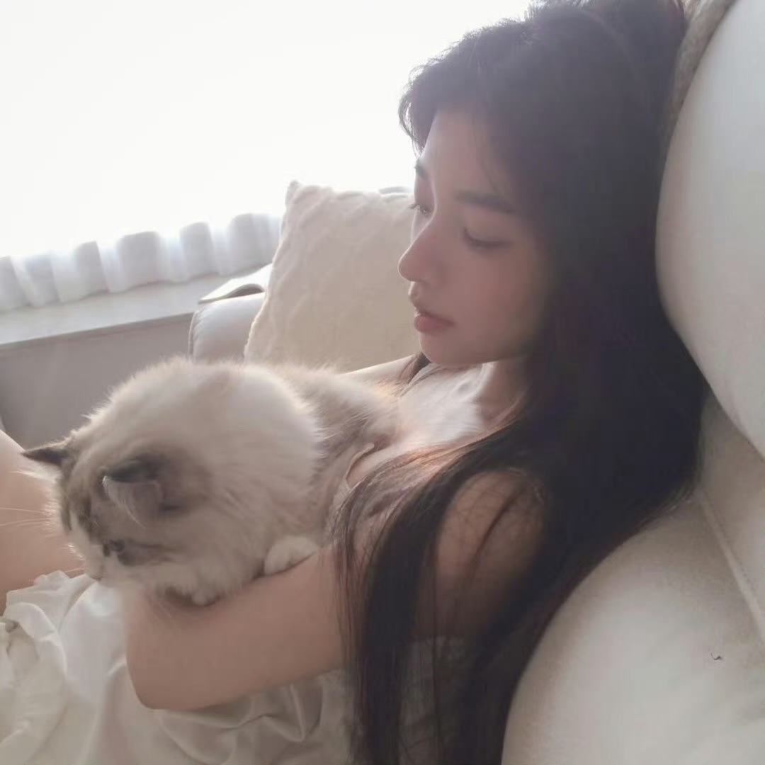 伴游女生田知榆的资料