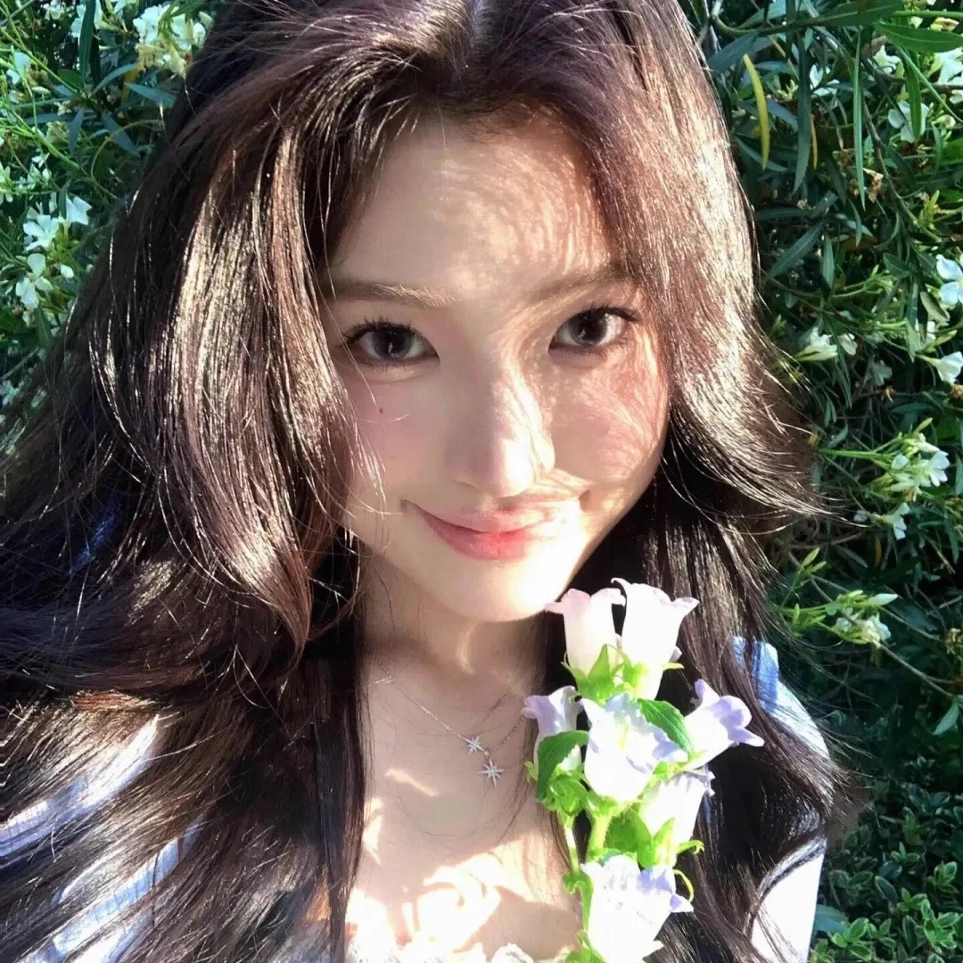 伴游女生吴知予的资料