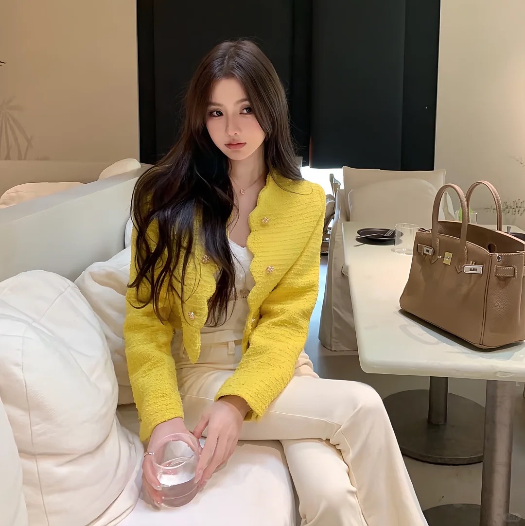 商务伴游女生唐星星的资料