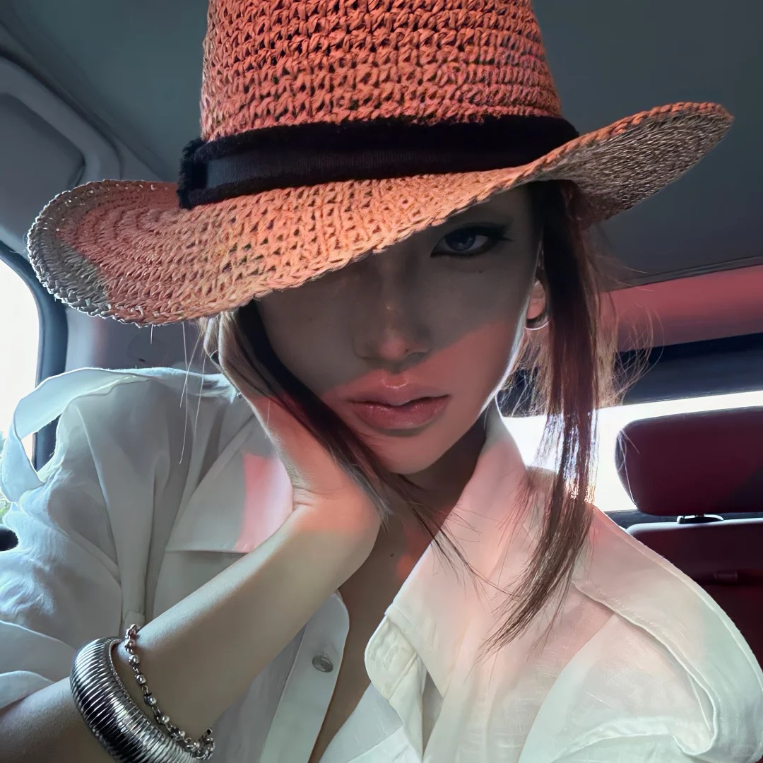 商务伴游女生许安宁Annie的资料